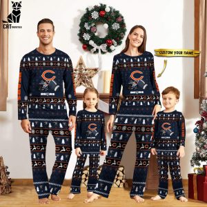 Personalized Chicago Bears Christmas And Sport Team Logo Design Pajamas Set Family