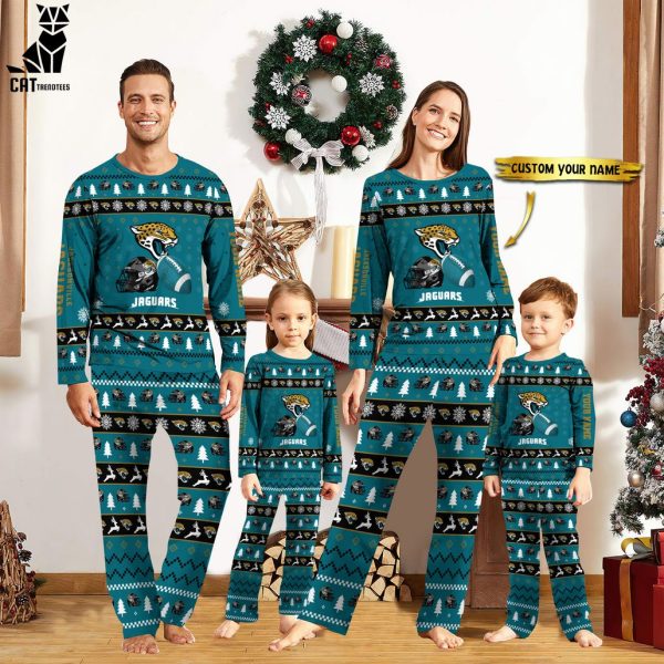 Personalized Jacksonville Jaguars Christmas And Sport Team Blue Logo Design Pajamas Set Family